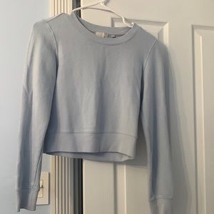 Aritzia Wilfred free crew neck - S